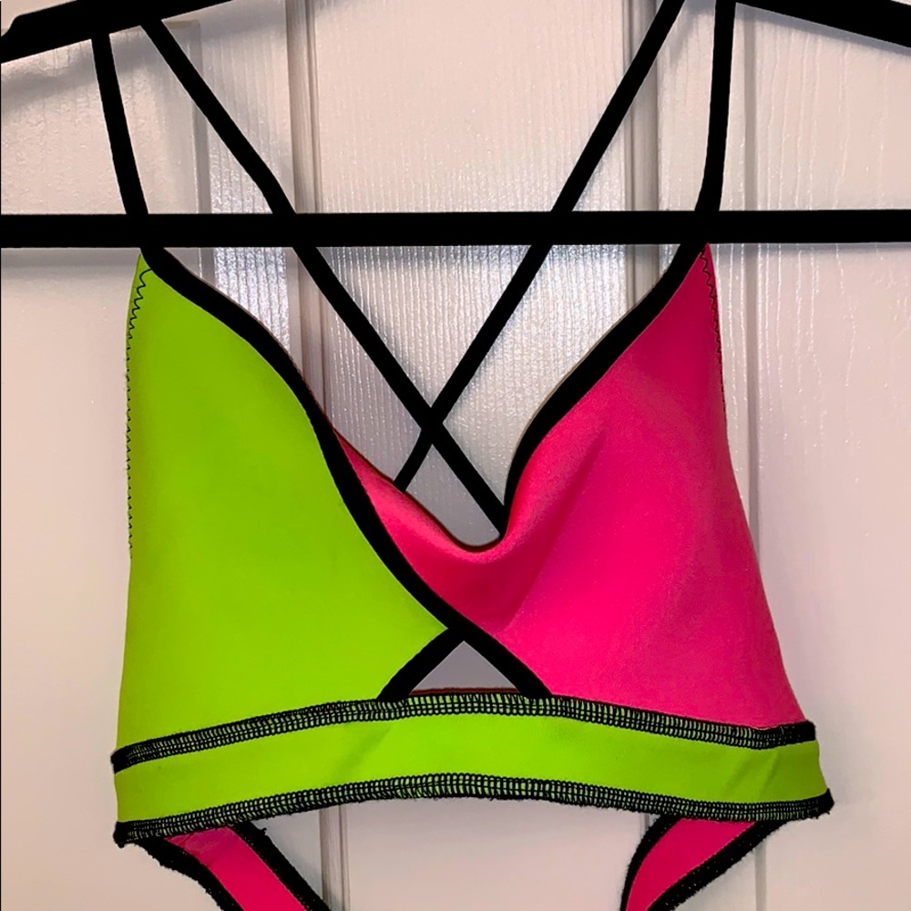 INDAH swim top large